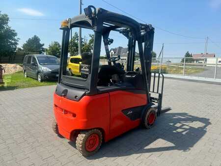 Elektro 4 Rad 2015  Linde E 20 EVO  386 (2)