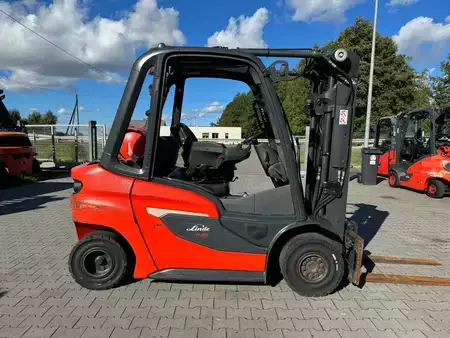 Wózki gazowe 2020  Linde H 25 T (3)