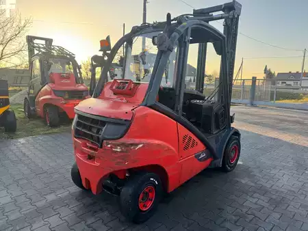 Wózki gazowe 2019  Linde H 30 T 393 (2)