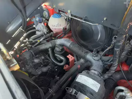 Wózki gazowe 2014  Linde H 25 T-02/600  393 (7)