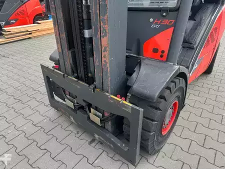 Wózki widłowe diesel 2015  Linde H 30 D 393 EVO (6)