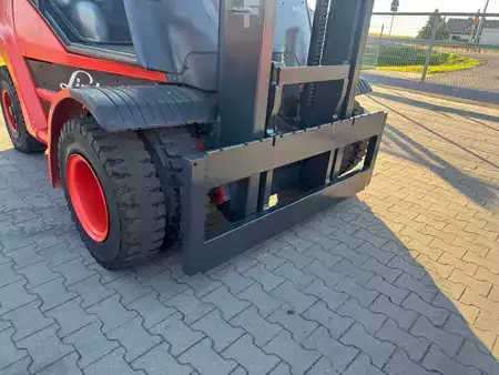 Wózki gazowe 2009  Linde H 80 T 396 only 4700h (4)