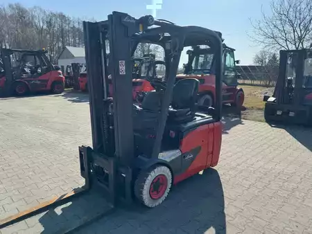 Elektryczne 3-kołowe 2016  Linde E 14 386 EVO (3)