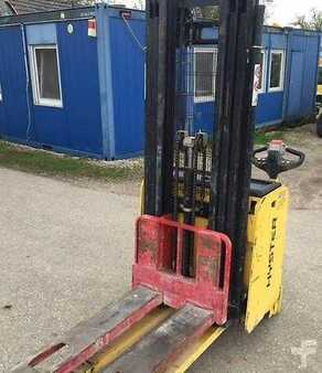 Pallet Stackers 2013  Hyster S16iL (1)