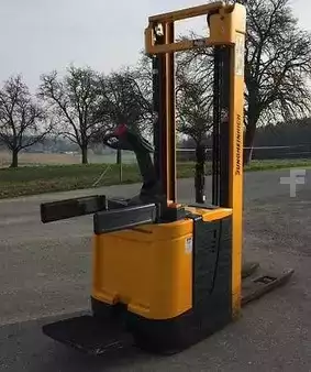 Stoccatori 2007  Jungheinrich ERC 214 (1)