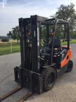 Carrelli elevatori diesel 2014  Doosan 30A  PRO 5 (2)