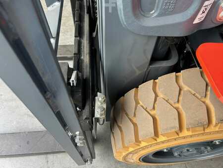 Electric - 4 wheels 2024  Heli CPD 35-GB2LI-SHD (3)