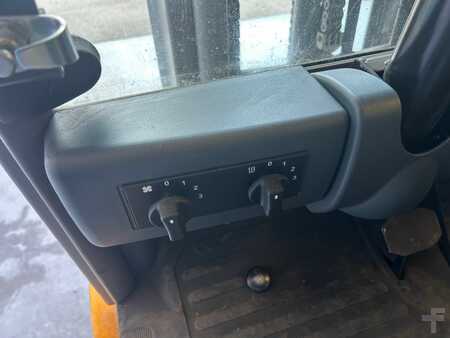 Elektro čtyřkolový VZV 2018  Jungheinrich EFG 316 (5)