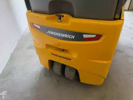 Elektromos 3 kerekű 2018  Jungheinrich EFG 2185 (6)