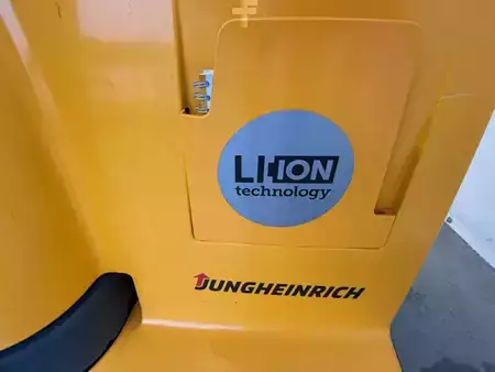 Ruční vysokozdvižný vozík 2018  Jungheinrich EJC 214 535 DZ (3)