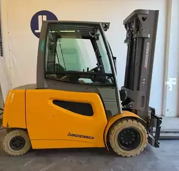 El Truck - 4-hjul 2023  Jungheinrich EFG 550 (1)