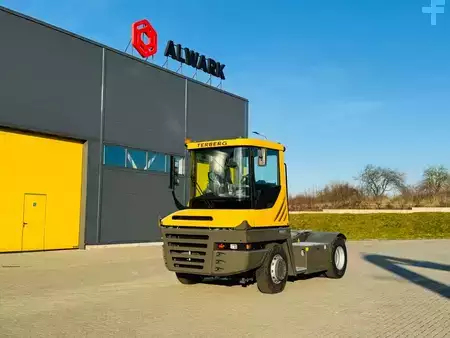 Terminal tractor - Terberg RT223 (1)