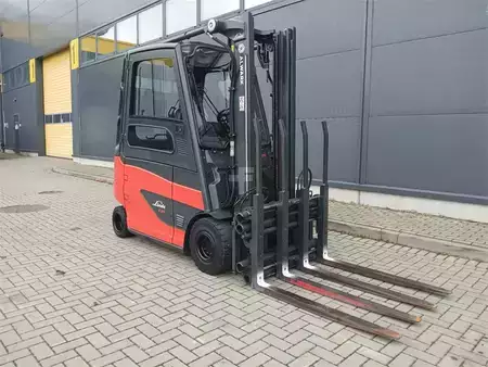 Electric - 4 wheels 2018  Linde E25/600HL (1)