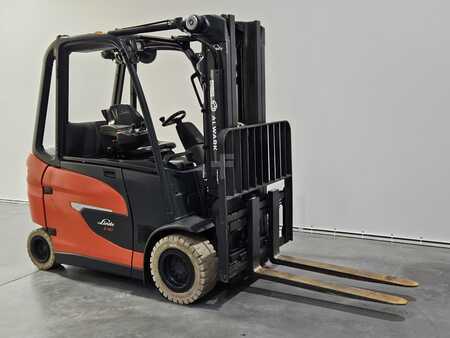 El truck - 4 hjulet 2022  Linde E30/600HL (1)
