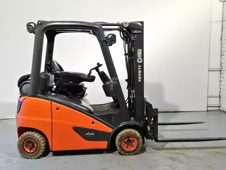 LPG Forklifts 2018  Linde H16T (2)
