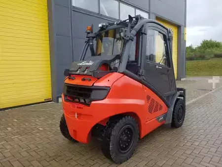 LPG Forklifts 2021  Linde H40T (4)