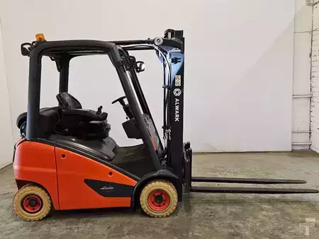 LPG Forklifts 2021  Linde H18T (1)