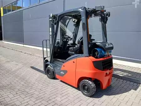 LPG Forklifts 2023  Linde H16T (3)