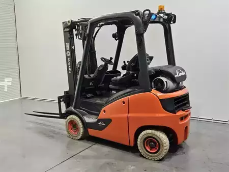 LPG Forklifts 2021  Linde H18T (4)