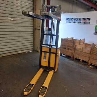 Pallet Stackers 2004  Atlet PSD 125 (3)