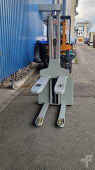 Pallet Stackers 2017  Jungheinrich EJC M 10 (7)