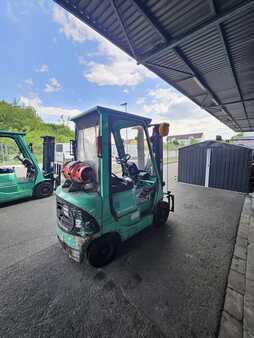 LPG Forklifts 2001  Mitsubishi FG15K (2)