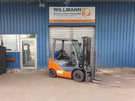 Treibgasstapler 2007  Toyota 02-8FGE15 (2)