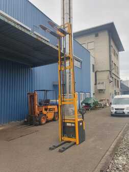 Stacker pedestre 2012  Jungheinrich EJC212 (7)