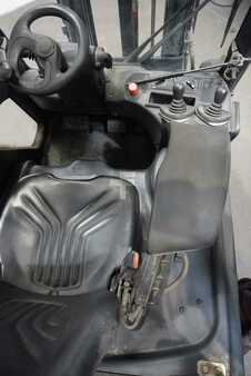 Chariots électriques à 3 roues 2013  Linde E15 (3)