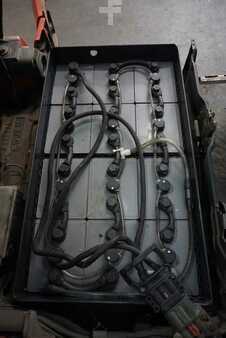 Chariots électriques à 3 roues 2013  Linde E15 (6)