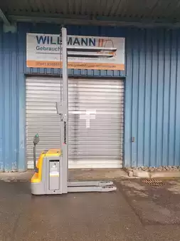 Apilador eléctrico 2016  Jungheinrich EJC212z (4)