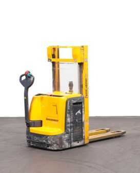 Gerbeurs 2011  Jungheinrich EJC212z (1)