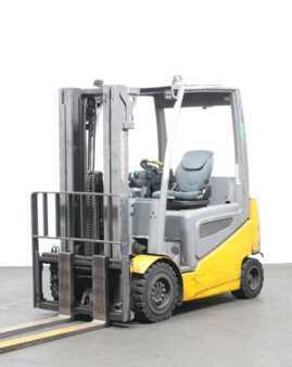 Elektrisk- 4 hjul 2017  Jungheinrich EFG430k (1)