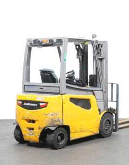 Elektrisk- 4 hjul 2017  Jungheinrich EFG430k (2)