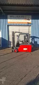 Chariots électriques à 3 roues 2014  Linde E18 L-01 (4)