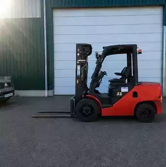 Carrelli elevatori diesel 2014  HC (Hangcha) CPCD35 (1)