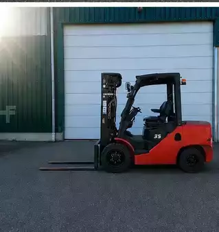 Carrelli elevatori diesel 2014  HC (Hangcha) CPCD35 (3)