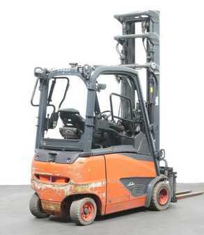 Elektro čtyřkolový VZV 2019  Linde E 20 PH-02 (1)