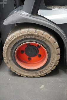 Elektro čtyřkolový VZV 2019  Linde E 20 PH-02 (7)