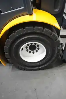 Gas gaffeltruck 2012  Jungheinrich TFG 430s GE-120-370 ZT (5)