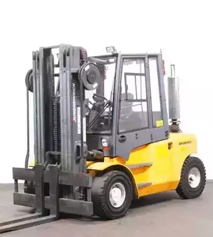 Eléctrica de 4 ruedas 2012  Jungheinrich DFG 660 (1)