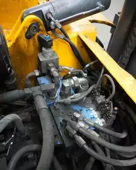 Eléctrica de 4 ruedas 2012  Jungheinrich DFG 660 (4)