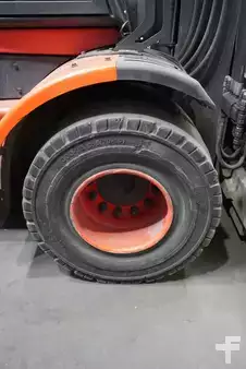 Chariots élévateurs diesel 2019  Linde H 80 D-03/1100 (7)