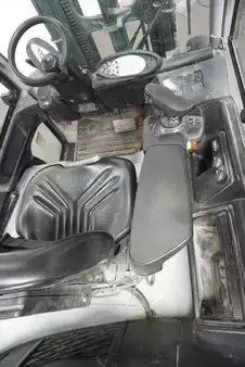 Chariots électriques à 4 roues 2018  Still RX 60-25 (3)
