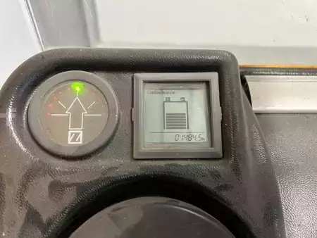 Vertikal-Kommissionierer 2004  Jungheinrich ECP 100 (4)