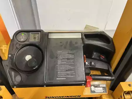 Vertikal-Kommissionierer 2004  Jungheinrich ECP 100 (5)