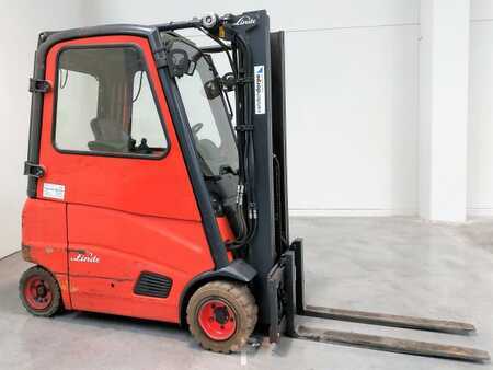 Elektro 4 Rad 2013  Linde E20PH-01 (1)