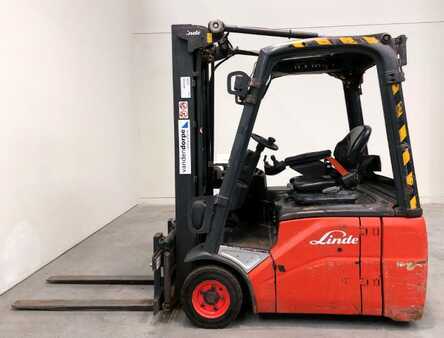 Eléctrica de 3 ruedas 2013  Linde E16C-01 (2)