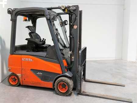 Elektro 4 Rad 2014  Linde E20PH-02 (1)