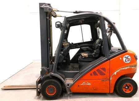 Dieselový VZV 2011  Linde H25D-01 (2)